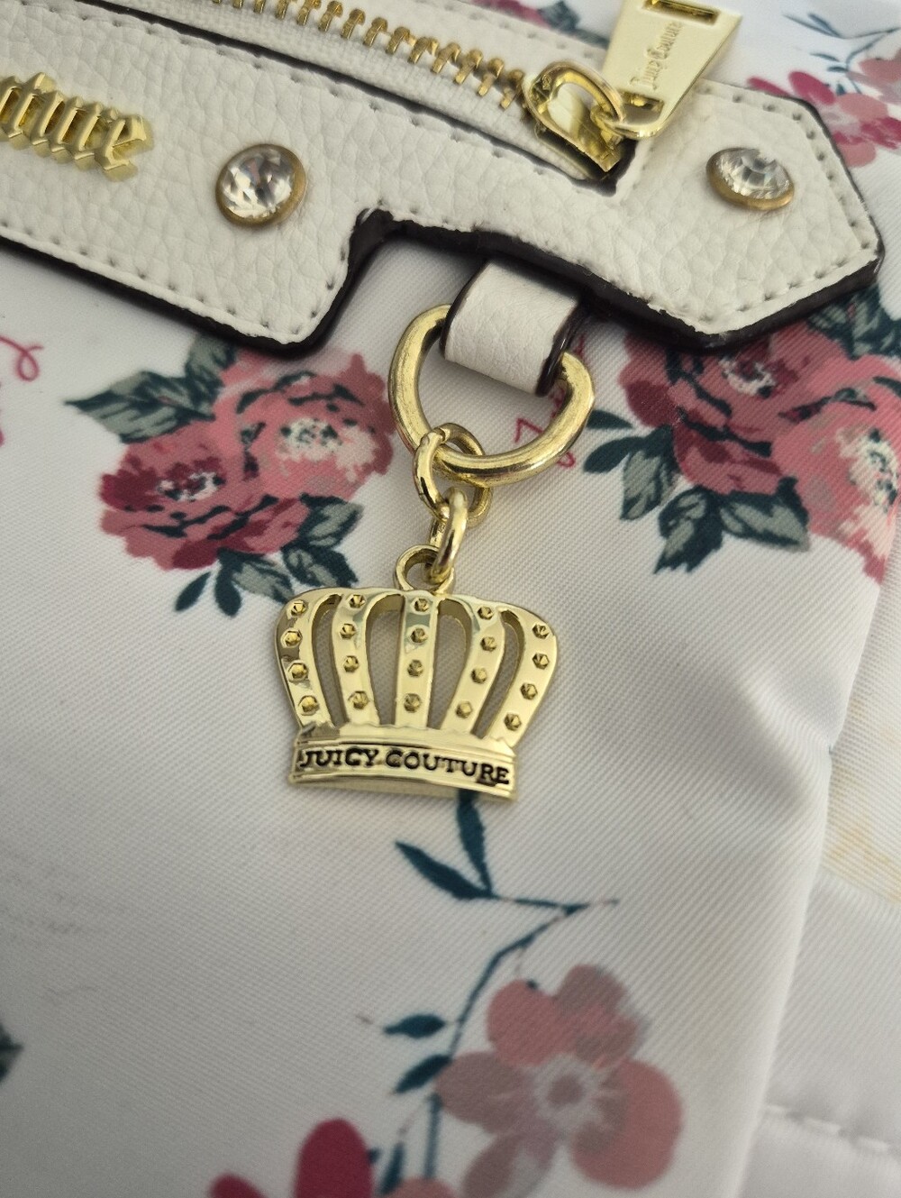 New- Juicy Couture- White/Red Roses Jeweled Medium Backpack Floral Backpack - Picture 7 of 9